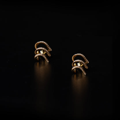 18K Yellow Gold Natural Diamond Claw Earrings